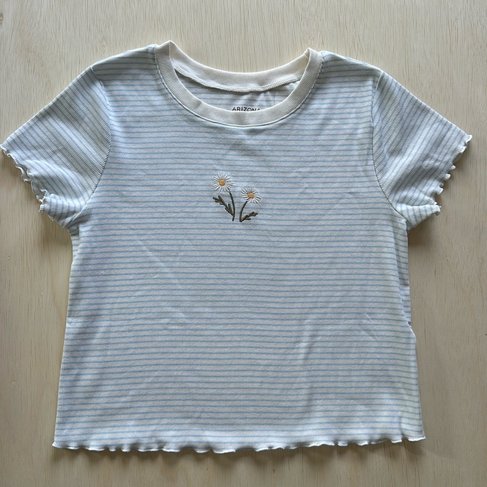 Junior women size large flower crop top
